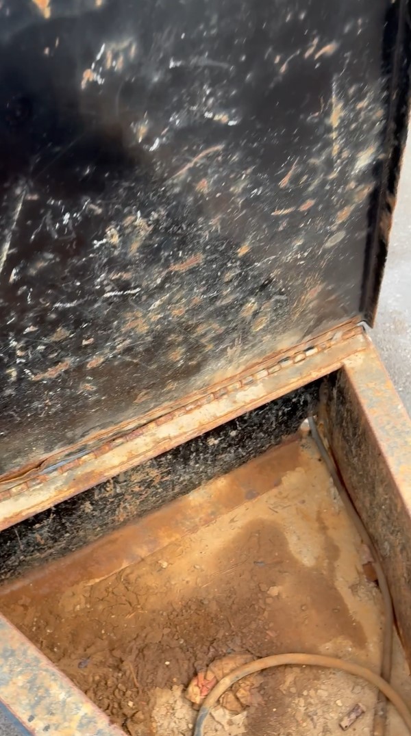 Cargo, Utility Trailers  2022 Miska 10 Ton Deckover Equipment Float Trailer Photo